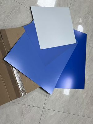 Przechowywać w suchym miejscu w temperaturze od 5 do 30 stopni