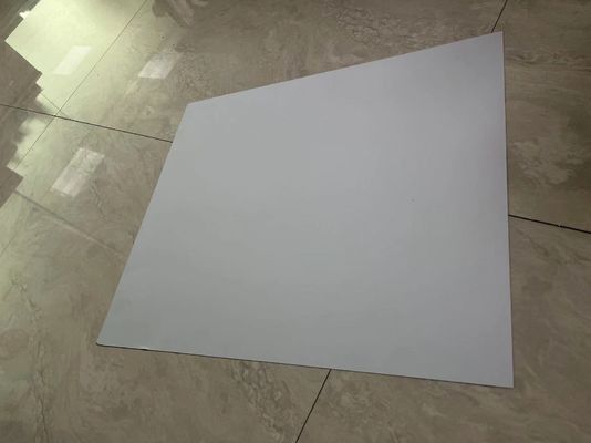 Szaro-biała płyta CTP bez wywoływania i płukania, z maksymalną szerokością 1030 mm do druku bez chemii